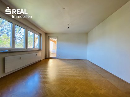 5-Zimmer-Wohnung in Salzburg-Parsch mit Loggia 5-Zimmer-Wohnung in Salzburg-Parsch mit Loggia