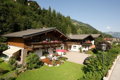 Häuser in 5752 Viehhofen