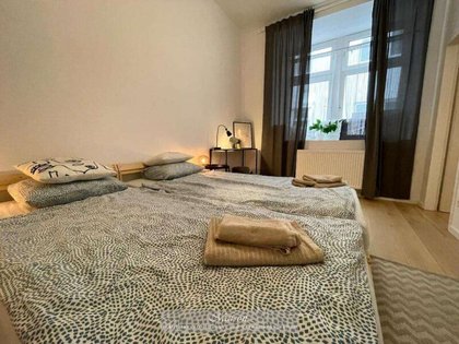GENERALSANIERTE 2 ZIMMER IN HOFRUHELAGE GENERALSANIERTE 2 ZIMMER IN HOFRUHELAGE