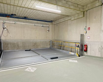 Tiefgaragenplatz zu vermieten ! Nähe U-Bahn Längenfeldgasse ( U4, U6 ) Tiefgaragenplatz zu vermieten ! Nähe U-Bahn Längenfeldgasse ( U4, U6 )