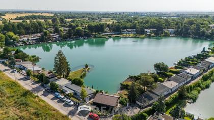 "Sommerdomizil am See- Koffer packen und einziehen-unbefristete Pacht" "Sommerdomizil am See- Koffer packen und einziehen-unbefristete Pacht"