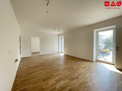Geförderte Neubauwohnungen in generalsanierten Gemäuern - moderne Grundrisse - Zentrale Lage mitten am nachgefragten Bindermichl, Stadlerstraße 3