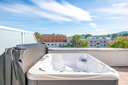 Traumwohnung mit uneinsehbarer Dachterrasse, E-Ladestation und Topausstattung Traumwohnung mit uneinsehbarer Dachterrasse, E-Ladestation und Topausstattung