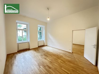 Sechshaus - Erstbezug nach Renovierung! Innenhofausrichtung und 5 Gehminuten zu U4 und U6! Helle Altbau-Wohnung mit 2 oder 3 Zimmern!