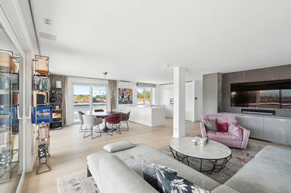 Penthouse mit XL-Dachterrasse samt 360° Blick! Penthouse mit XL-Dachterrasse samt 360° Blick!
