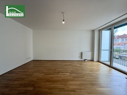 Geräumige 2-Zimmer-Wohnung mit Loggia und Einbauküche ? ab sofort beziehbar. - WOHNTRAUM