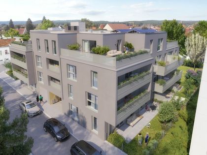 großzügige 2 Zimmerwohnung mit Balkon_Top 15_EDMUND großzügige 2 Zimmerwohnung mit Balkon_Top 15_EDMUND