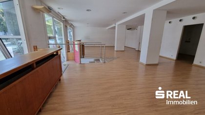 Attraktive Gewerbeimmobilie in Innsbruck: Ihr Raum für erfolgreiche Geschäftsideen! Attraktive Gewerbeimmobilie in Innsbruck: Ihr Raum für erfolgreiche Geschäftsideen!