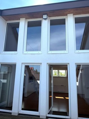 TOP INVESTMENT - wohnen im Penthaus und den Rest vermieten - SANIERTES ZINSHAUS mit 4 WOHNEINHEITEN in ZENTRUMSLAGE incls. Personenaufzug TOP INVESTMENT - wohnen im Penthaus und den Rest vermieten - SANIERTES ZINSHAUS mit 4 WOHNEINHEITEN in ZENTRUMSLAGE incls. Personenaufzug