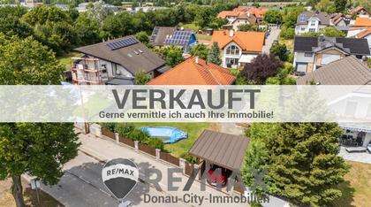 VERKAUFT - "Bungalow voll unterkellert mit POOL!" VERKAUFT - "Bungalow voll unterkellert mit POOL!"