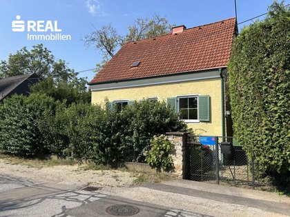 Häuser in 8054 Pirka