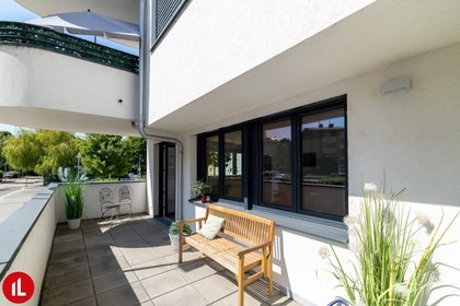 Großzügige 4 Zimmer-Eigentumswohnung mit Terrasse | direkt im Zentrum von Schwechat Großzügige 4 Zimmer-Eigentumswohnung mit Terrasse | direkt im Zentrum von Schwechat