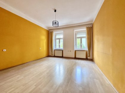 3 ZIMMER ALTBAUWOHNUNG IN SEHR GUTER INFRASTRUKTUR 3 ZIMMER ALTBAUWOHNUNG IN SEHR GUTER INFRASTRUKTUR