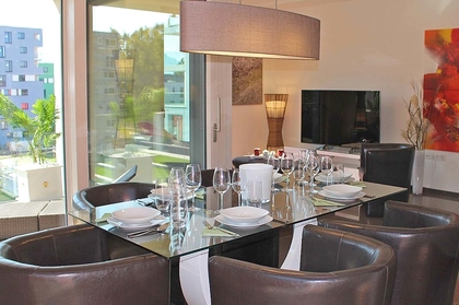 RIEDENBURG - möblierte, moderne und zentrumsnahe 3-Zimmer-Wohnung RIEDENBURG - möblierte, moderne und zentrumsnahe 3-Zimmer-Wohnung