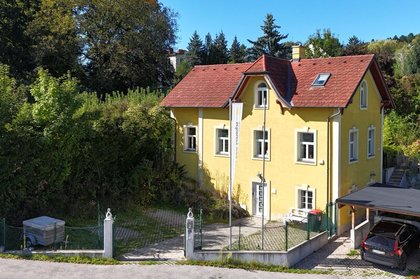 Charmante Wienerwald-Villa in erstklassiger Siedlungslage in Pressbaum Charmante Wienerwald-Villa in erstklassiger Siedlungslage in Pressbaum
