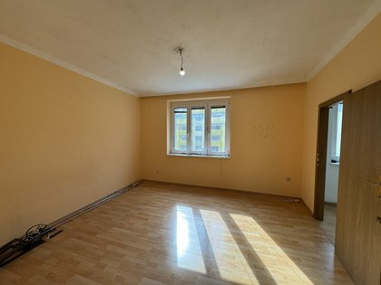 *Sanierungsbedürftiger Pärchenhit in absoluter Ruhelage bei Hernals* Ab sofort verfügbar!*