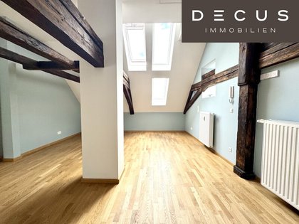 | STILVOLLE & EXKLUSIVE DACHGESCHOSSWOHNUNG IM HERZEN VON GRAZ | 2 ZIMMER-MAISONETTE | TOP LAGE