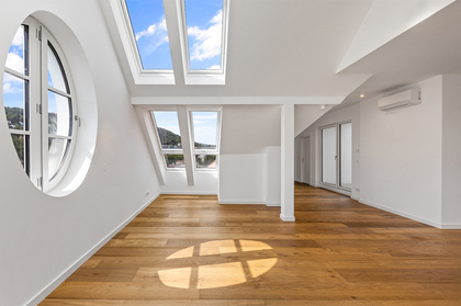 Penthouse-Feeling  in historischem Jugendstilambiente  im Herzen von Klosterneuburg