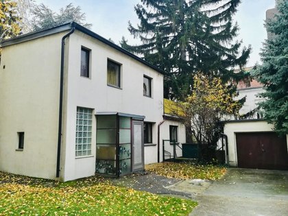 Renovierungsbedürftiges Einfamilienhaus in Wien: Mit Garten und Terrasse! Renovierungsbedürftiges Einfamilienhaus in Wien: Mit Garten und Terrasse!