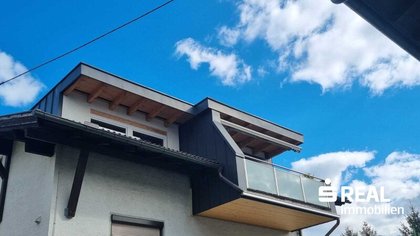 Wohnen im Herzen Tirols: Traumhafte Dachgeschoß-Wohnung in Mils bei Hall wartet auf Sie!