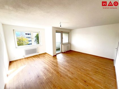 Einladender 3-Zimmer Wohn(t)raum mit hohem Wohlfühlpotential! Einladender 3-Zimmer Wohn(t)raum mit hohem Wohlfühlpotential!