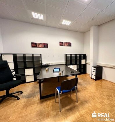 Ihr neuer Standort für Kompetenz und Erfolg +++ 222 m² moderne Bürofläche mit Stil und Substanz Ihr neuer Standort für Kompetenz und Erfolg +++ 222 m² moderne Bürofläche mit Stil und Substanz