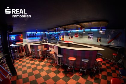 Waldviertler Szenelokal mit Nirostaküche, Wohnhaus und Gästeparkplatz