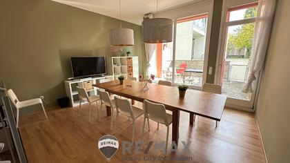 "Architektonisch reizvolles Wohnen mit Terrassen" "Architektonisch reizvolles Wohnen mit Terrassen"