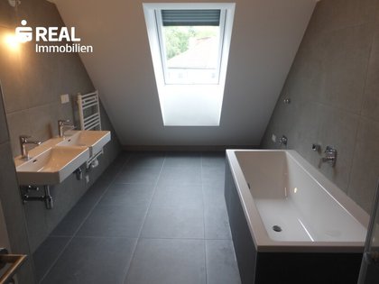 NEU - Weit-Blick nahe Schafberg - Penthouse mit ca. 99 m² Terrassenflächen - PROVISIONSFREI