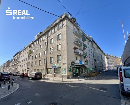 Gepflegte 3 Zimmer-Wohnung mit Balkon in zentraler Lage und WG-tauglich