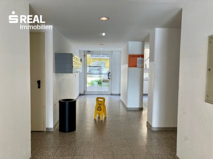 IDEAL EINGETEILTE 2 ZIMMER WOHNUNG - SOFORT VERFÜGBAR