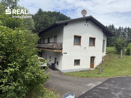 Randegg - Einfamilienhaus mit großem Grund – Alleinlage