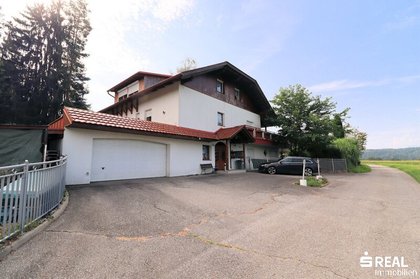 Gepflegtes Mehrfamilienhaus in attraktiver sonniger Ruhelage mit vielen Extras