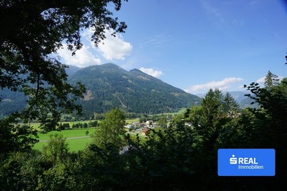 15.000 m² Natur & Ruhe. 15.000 m² Natur & Ruhe.