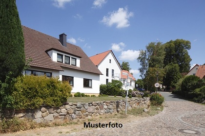 Häuser in 8234 Rohrbach an der Lafnitz
