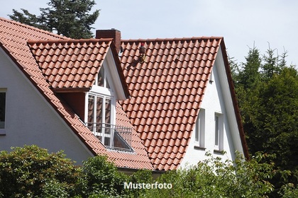 Häuser in 2604 Theresienfeld