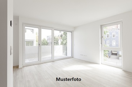 2-Zimmer-Wohnung mit Balkon und Stellplatz