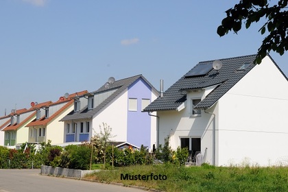 Einfamilienhaus mit Potenzial + provisionsfrei +