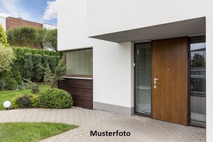 Einfamilienhaus mit Garage + provisionsfrei +