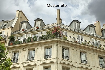 Modernes Einfamilienhaus mit Terrasse