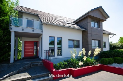 Einfamilienhaus mit Carport + provisionsfrei +