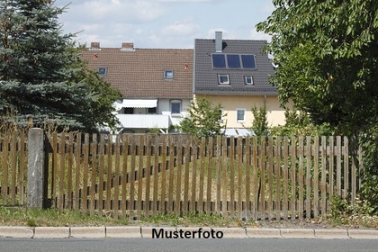 +++ Sehr gepflegtes 2-Familienhaus mit Garten und Terrasse +++