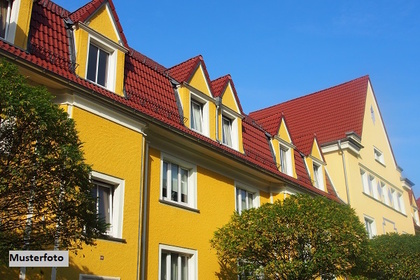 4-Zimmer-Wohnung mit Balkon