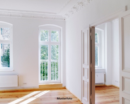 4-Zimmer-Wohnung mit Loggia