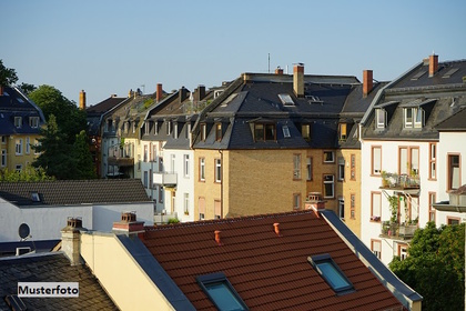 Mehrfamilienhaus mit Terrassen Mehrfamilienhaus mit Terrassen