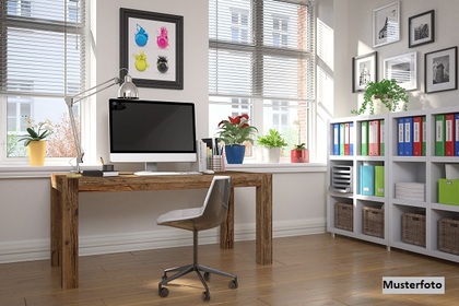 Öffentliche Feilbietung - 3-Zimmer-Wohnung mit Balkon Öffentliche Feilbietung - 3-Zimmer-Wohnung mit Balkon