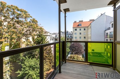 INNENHOFSEITIGE Garconniere im BOTSCHAFTSVIERTEL mit BALKON