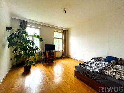 Am Migazziplatz *** Nähe U4/U6 Station *** 1-Zimmer zzgl Esszimmer mit Küchenzeile *** beim Theresienbad / park Am Migazziplatz *** Nähe U4/U6 Station *** 1-Zimmer zzgl Esszimmer mit Küchenzeile *** beim Theresienbad / park