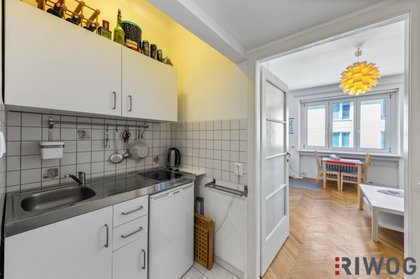 Nähe Spitalgasse und Altes AKH *** Garconniere im 3. LIftstock *** zwischen Alser Straße und Lazarettgasse Nähe Spitalgasse und Altes AKH *** Garconniere im 3. LIftstock *** zwischen Alser Straße und Lazarettgasse