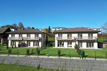 Neubau-Erstbezug: Doppelhaushälften in Naturlage mit Südblick Neubau-Erstbezug: Doppelhaushälften in Naturlage mit Südblick